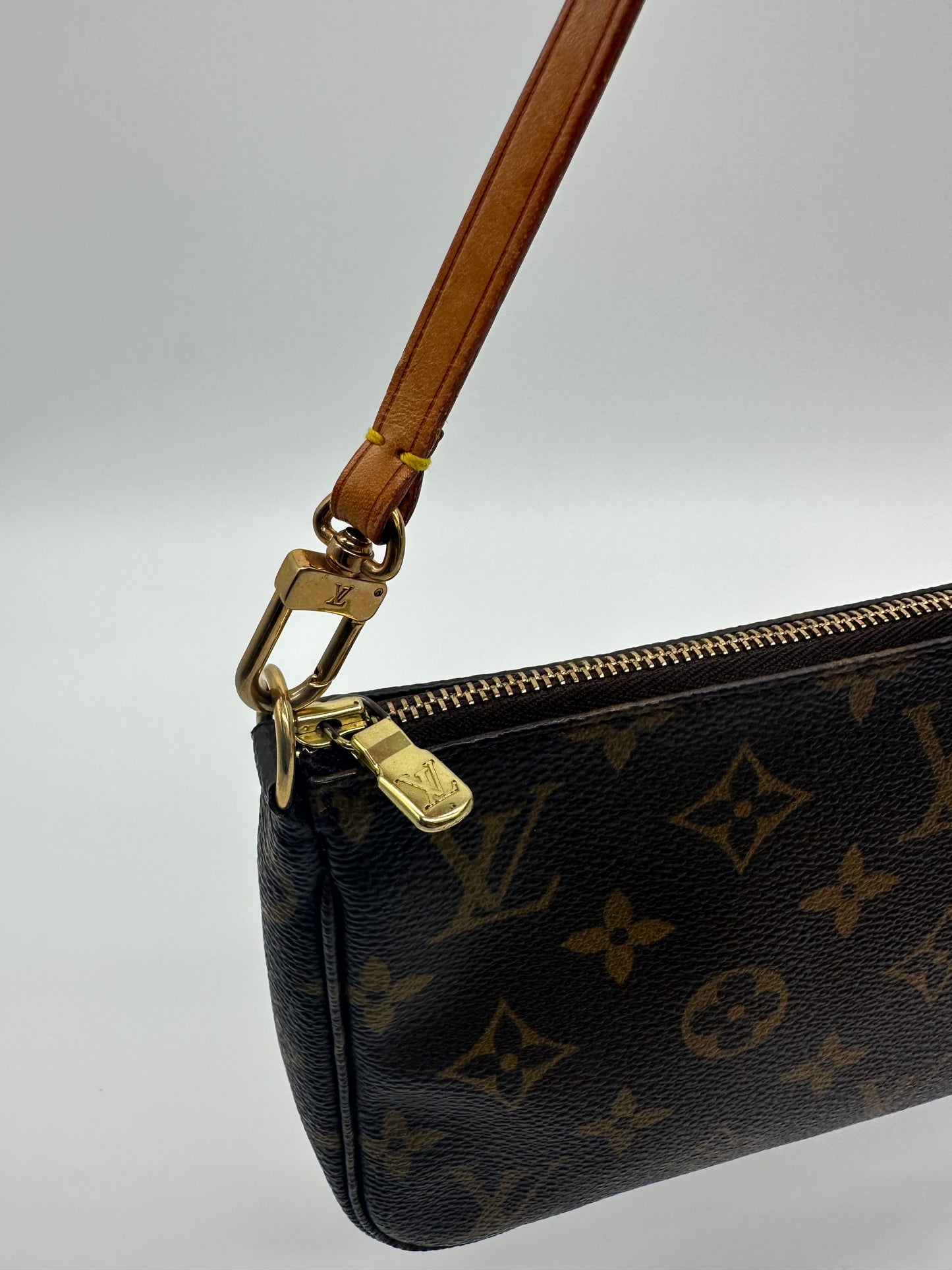 vintage louis vuitton pochette