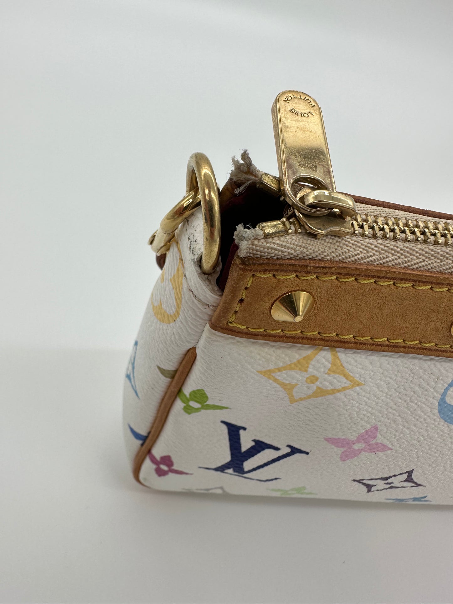 Louis Vuitton X Takashi Murakami Pochette