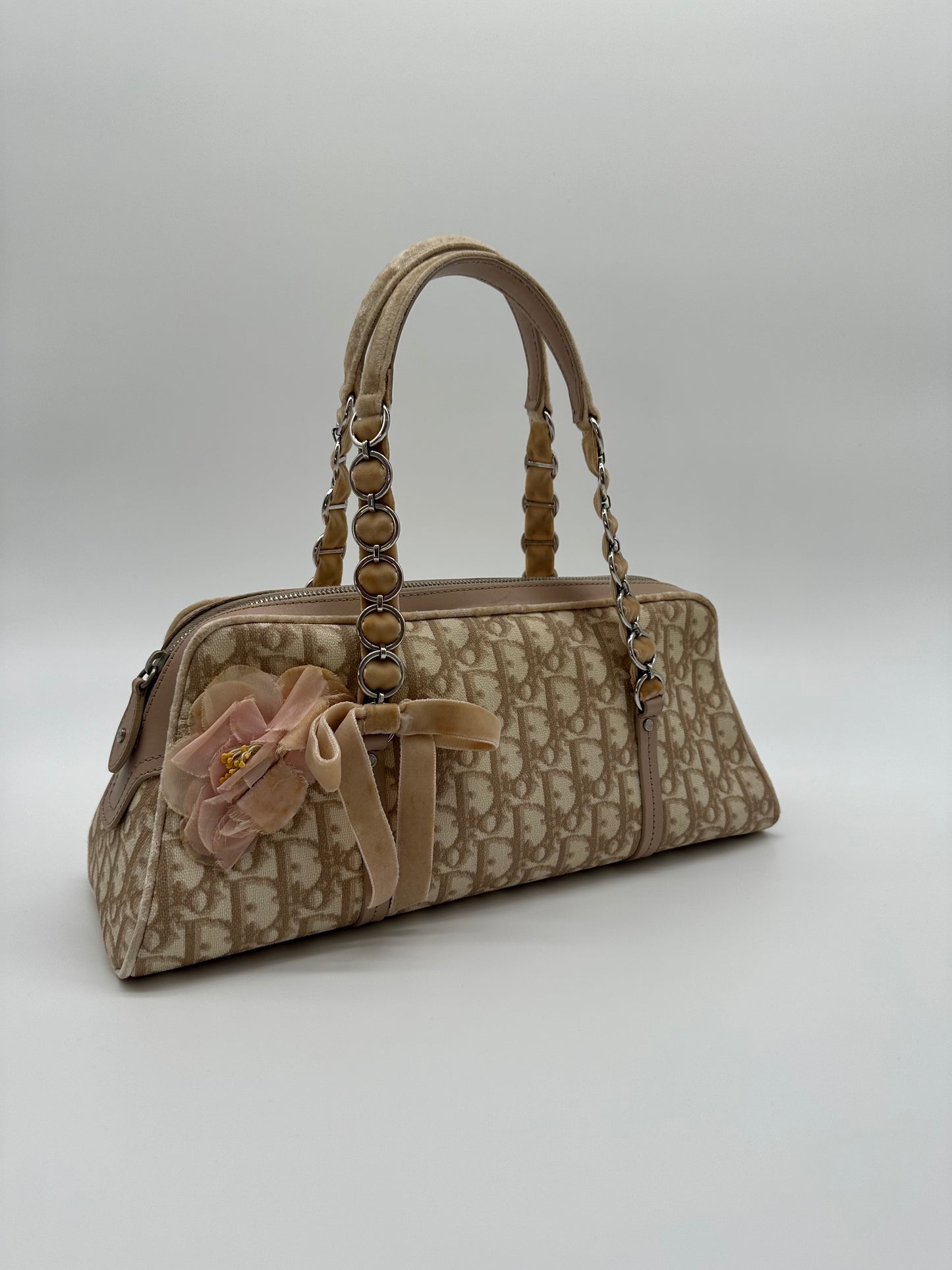 Dior Romantic Chain Trotter