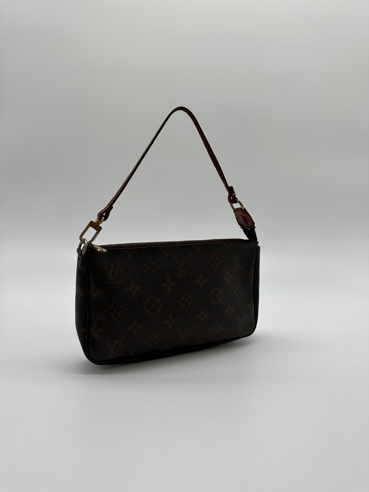 Vintage Louis Vuitton Pochette