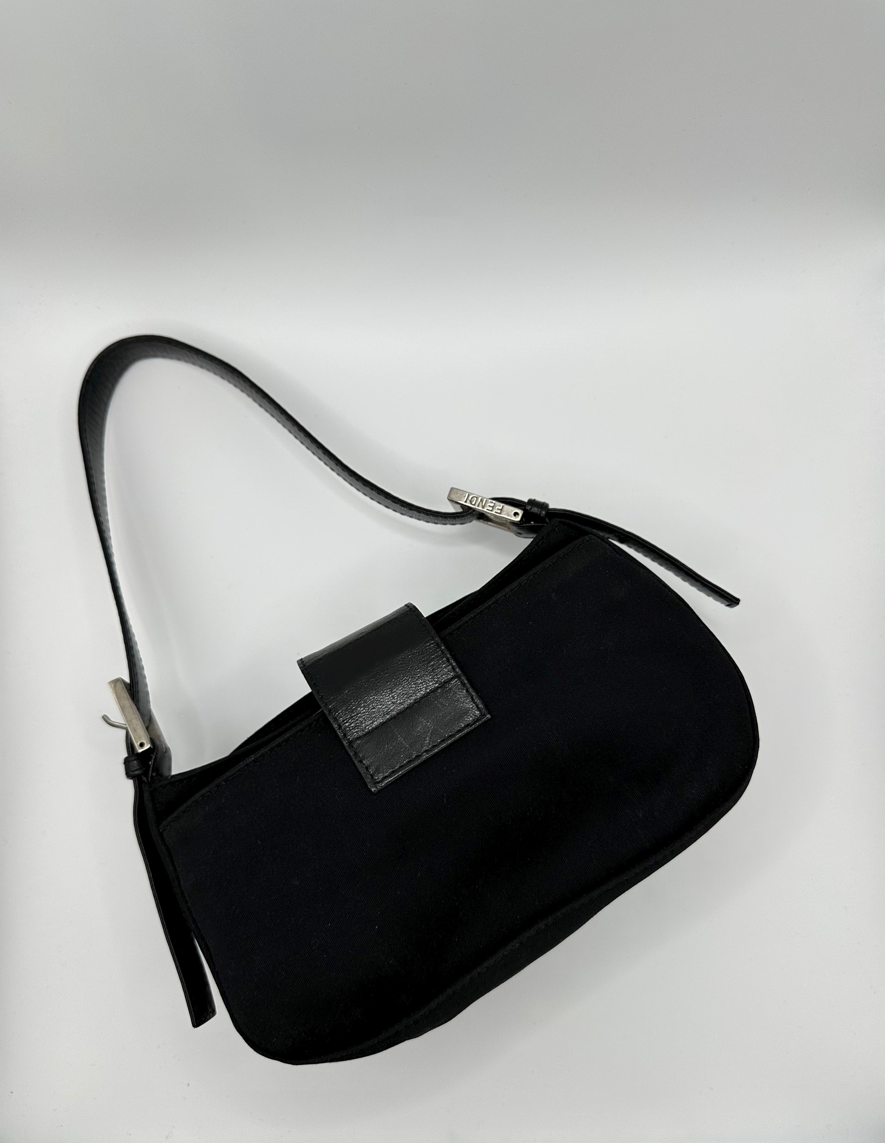 Fendi saddle bag online vintage