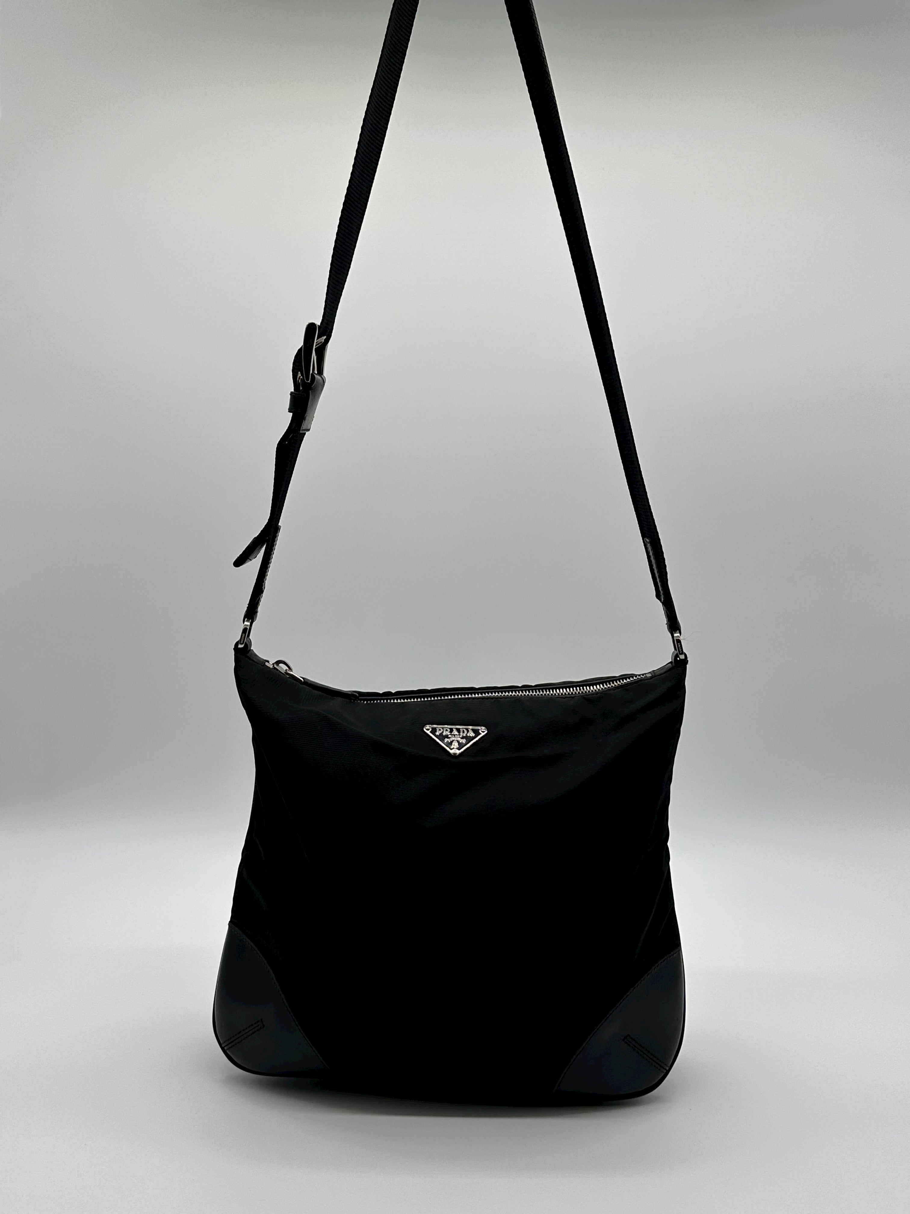 Vintage black prada bag new arrivals