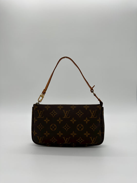 Louis Vuitton Monogram Pochette